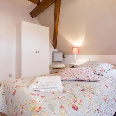 Traditional Loft & Studio Διαμέρισμα