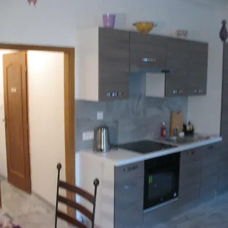 Traditional Loft & Studio *